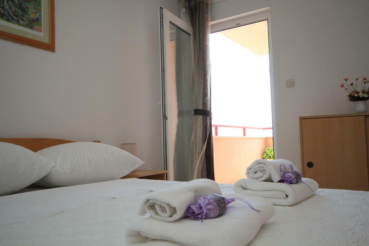Comfort Sea View Apartment With Parking And Two Bedrooms บาชกาโวดา ภายนอก รูปภาพ